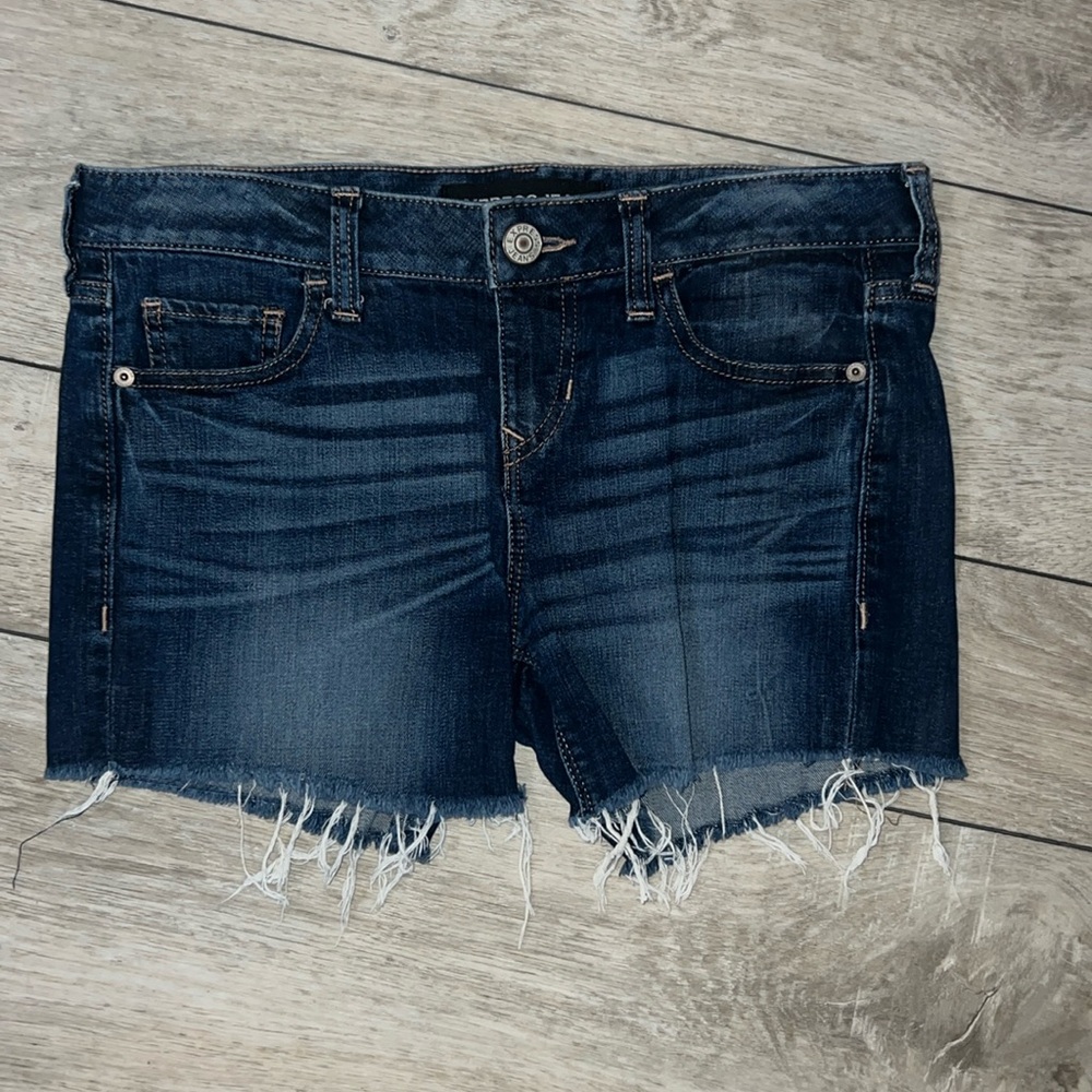 Express women’s Jean shorts -size 2-trendy - dark wash